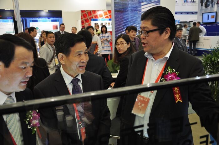 今年会集团参加第25届中国国际玻璃工业技术展览会