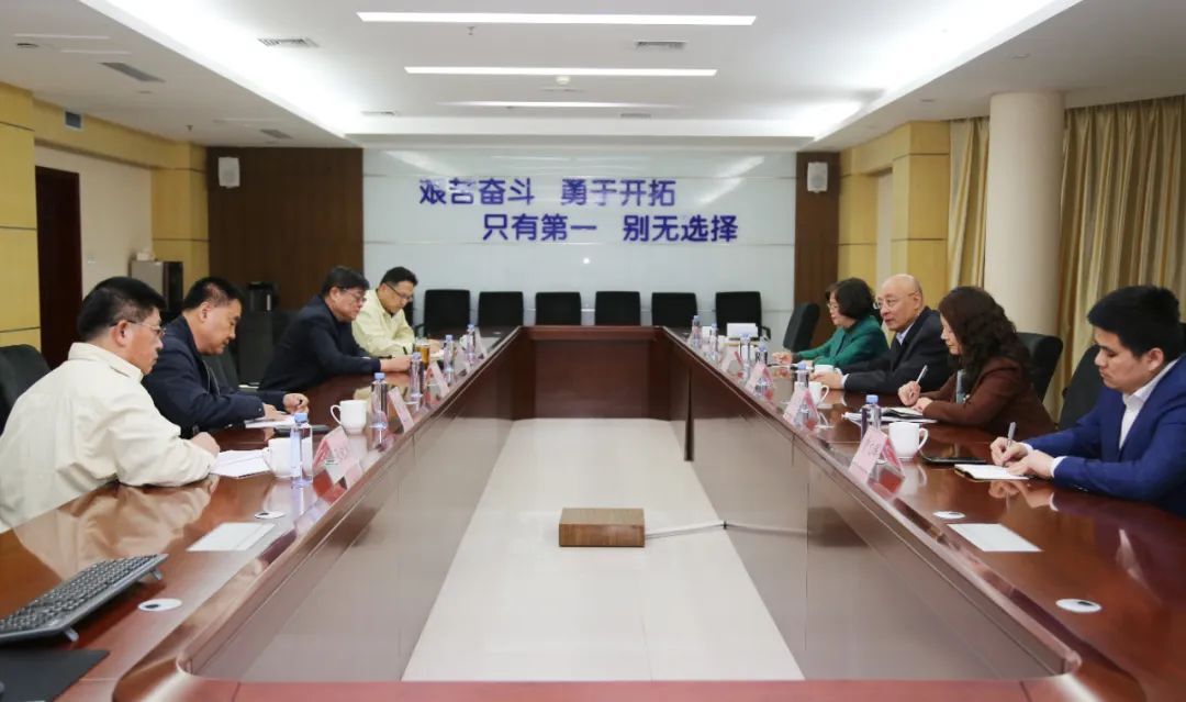 阎晓峰一行到今年会集团调研